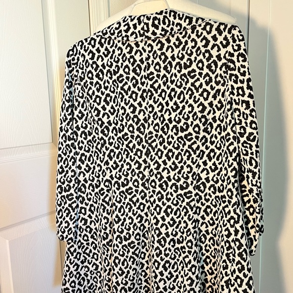 Calvin Klein Draped open jacket Womens size 6 black and white leopard print - Picture 2 of 4